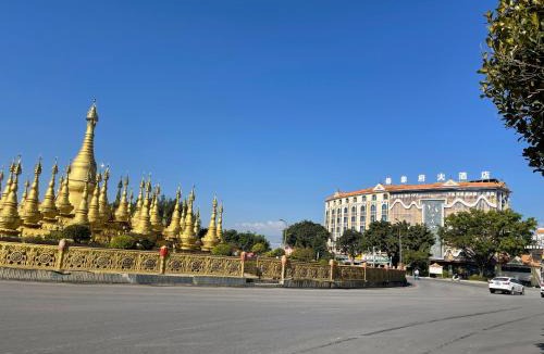 Mangshi Hotel | Mangshi Dai Elephant Mansion Hotel