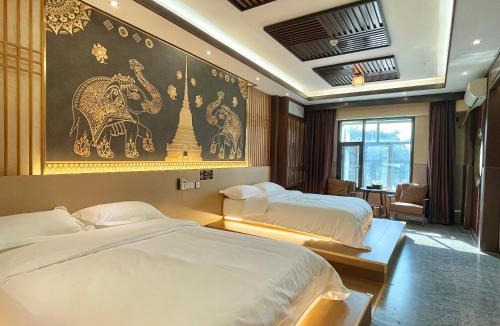 Mangshi Hotel | Mangshi Dai Elephant Mansion Hotel