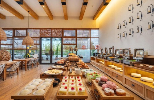 Pudong Hotel | Manli Hotel Shanghai Pudong Airport Branch-Free shuttle buses to Pudong Airport and Disneyland
