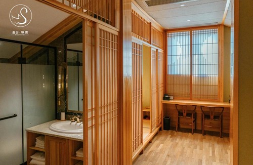 Xihu Hotel | Manshe Xiyuan Chinese Garden Courtyard Retreat-West Lake Jiuxi Creek,Tea Valley,Outdoor Pool
