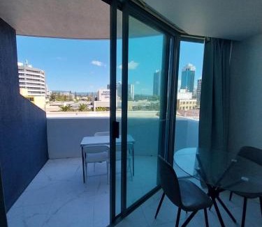 Surfers Paradise Hotel | Mantra Legends Hotel