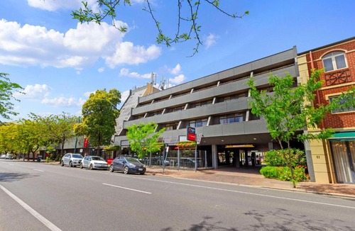 North Adelaide Hotel | Mantra Meridien Adelaide