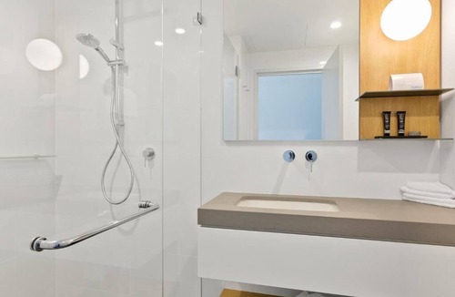 Mascot Hotel | Mantra on Sydney Airport