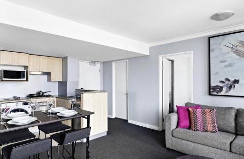 Haymarket Apartment | Mantra Sydney Central