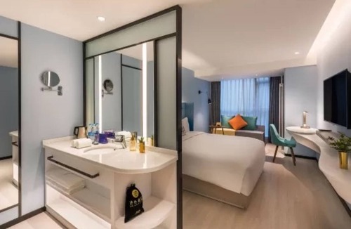 Weiyang Hotel | Manxin Hotel - Xi'an Administrative Center North Railway Station