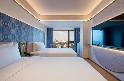 Huangdao Hotel | Manxin Qingdao Golden Beach Beer City Seaview Hotel
