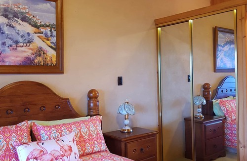 Mapleton Bed & Breakfast | Mapleton Peaceful Provence BnB