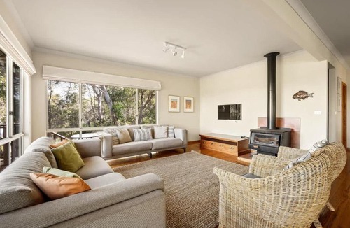 Eagle Bay House | Mariners Rest - Bushland Haven with Stunning Sea Views