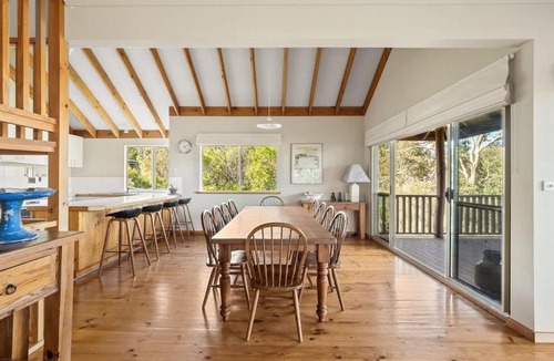 Eagle Bay House | Mariners Rest - Bushland Haven with Stunning Sea Views