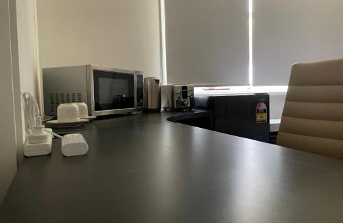 Marsfield House | Marsfield-Queen-MacUni-MacCentre-Bus-Woolworth