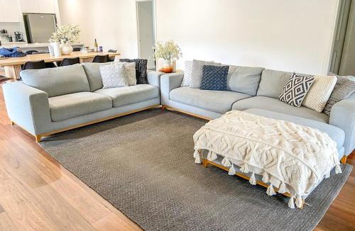 Warburton House | Martyr Views