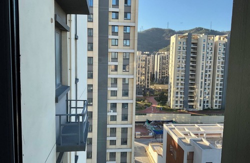Yantai Apartment | Marvelous 2-bedroom apartment with WiFi in Yantai