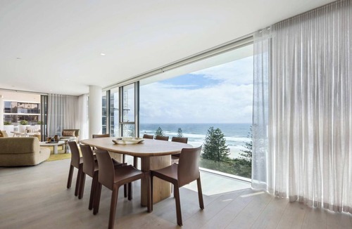 Burleigh Heads Apartment | Matisse by Khove