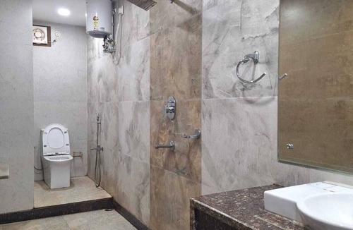 Dimapur Hotel | MAYUR HOTEL
