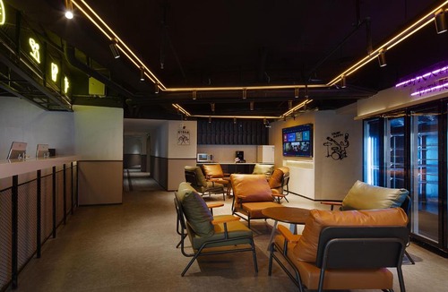 Nanming District Hotel | Mcsrh Hotel-GuiYang Xiaoshizi