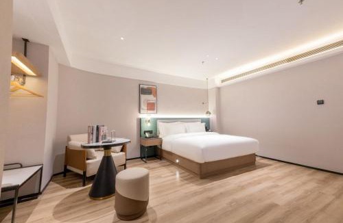 Nanchangshi Hotel | Mehood EZZI Hotel Nanchang Bayi Square Ding Highway