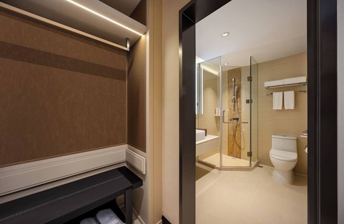 Panyu Hotel | Mehood Lestie Hotel Guangzhou Panyu Yifa