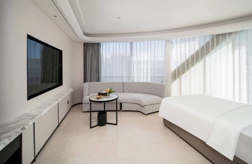 Donghu District Hotel | Mehood Lestie International Hotel Hainan