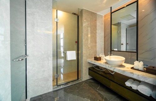 Donghu District Hotel | Mehood Lestie International Hotel Hainan
