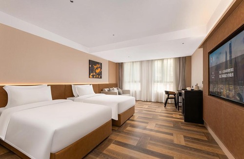 Qingdao City Center Hotel | Mehood Lestie, Qingdao May Fourth Square MixC