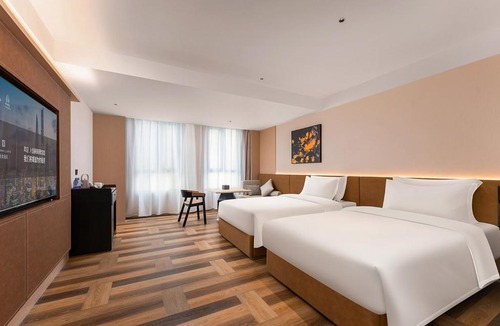 Qingdao City Center Hotel | Mehood Lestie, Qingdao May Fourth Square MixC