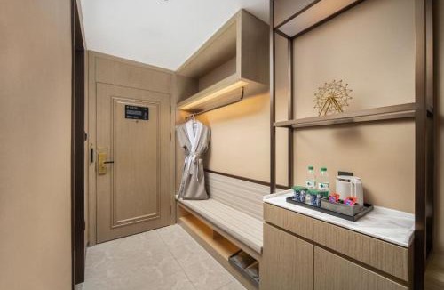 Wuqia Hotel | Mehood Lestie, Wuqia People's Square