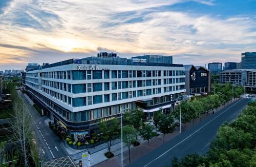Jinshui District Hotel | Meilun Hotel, Longhu Financial Island, Zhengzhou
