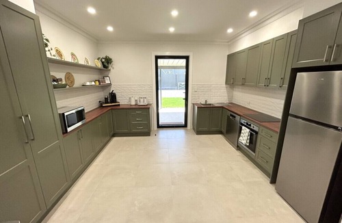 Wallaroo House | Memea By The Sea - Renovated Cottage in Wallaroo