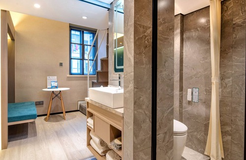 Pudong Hotel | Mengguo Wisdom Hotel