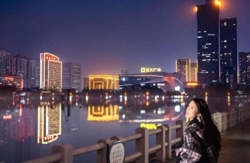 Luolong Hotel | Mercure Luoyang Downtown