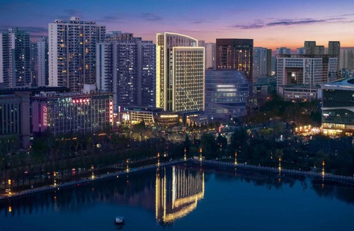 Luolong Hotel | Mercure Luoyang Downtown