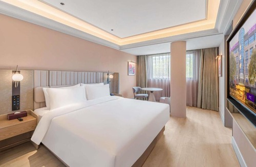 Shinan District Hotel | Mercure Qingdao May Fourth Square