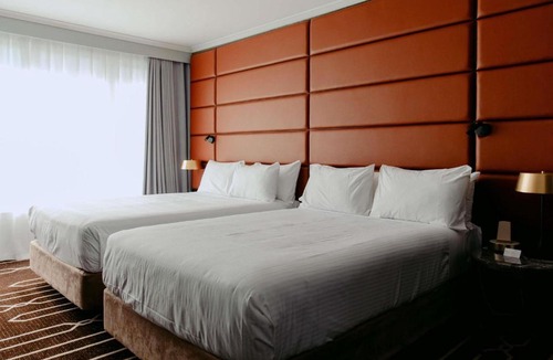 Rosehill Hotel | Mercure Sydney Parramatta