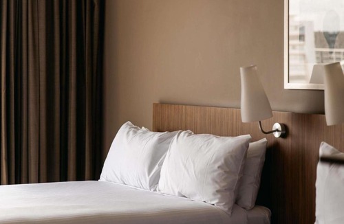 Rosehill Hotel | Mercure Sydney Parramatta