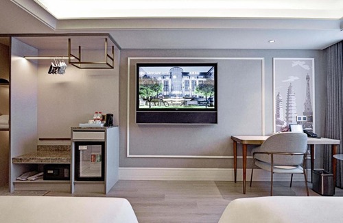 Changfeng Street Hotel | Mercure Taiyuan Downtown