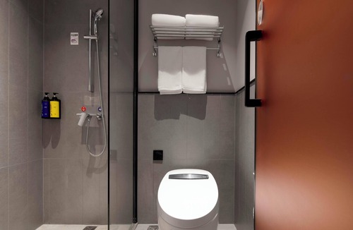 Yuzhong Hotel | Merica Hotel -Chongqing Jiefangbei