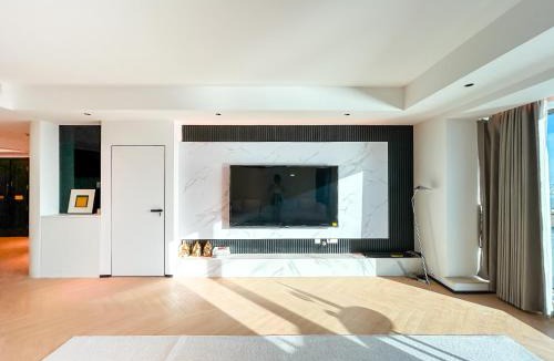 Lujiazui Apartment | Merit世茂江景房 River-view apartment 2