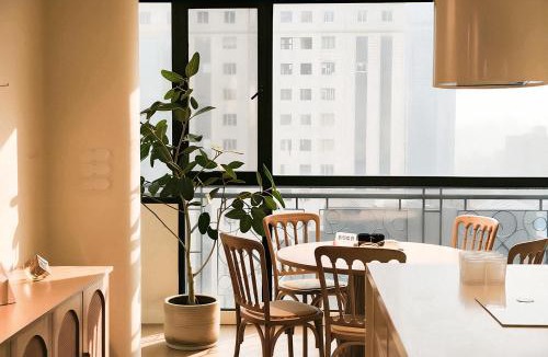 Xujiahui Apartment | Merit尊园 Four-bedroom near Xujiahui Church