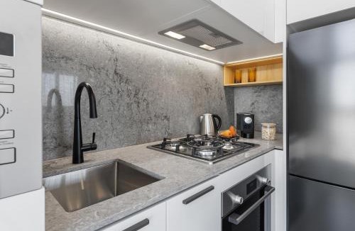 Parramatta Hotel | Meriton Suites George Street, Parramatta