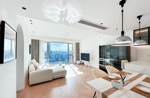 Lujiazui Apartment | Merit世茂 Modern 3 Beds with an Exclusive and Private VIEW of the BUND