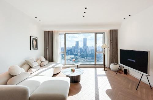 Lujiazui Apartment | Merit世茂 Modern 3 Beds with an Exclusive and Private VIEW of the BUND