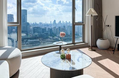 Lujiazui Apartment | Merit世茂 Modern 3 Beds with an Exclusive and Private VIEW of the BUND