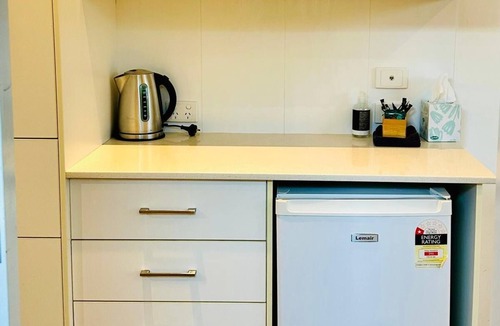 Tumut Hotel | Merivale Motel