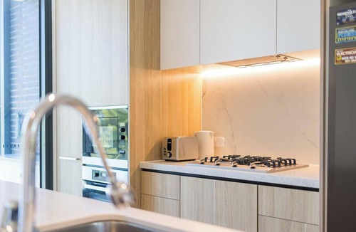 Macquarie Park Apartment | Metawise BnB Modern 4BR in Macquarie Park