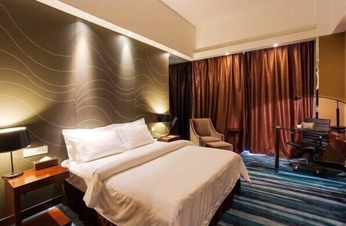 Runzhou Qu Hotel | Metropolo Zhenjiang Railway Station Wanda Square