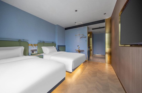 Kunming City Centre Hotel | Mido Hotel - Kunming Nanping Pedestrian Street Railway Station Store