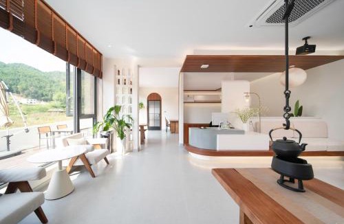 Anqing House | Mingyuejian Designer Intelligent Hotel