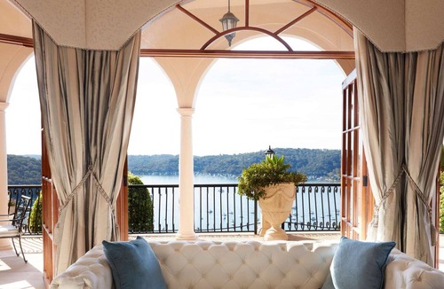 Bayview House | Minkara Estate by Contemporary Hotels