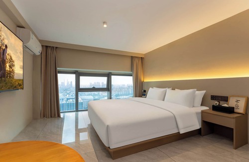 Huangpu Hotel | Mira Hotel Apartments