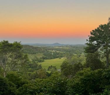 Mapleton House | Misty Valley Cottage